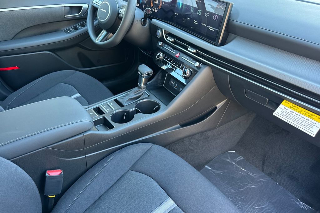 New 2026 Hyundai Sonata SE FWD image 12