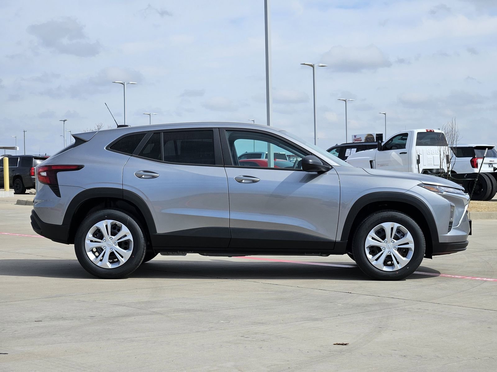 New 2026 Chevrolet Trax LS w/ Driver Confidence Package image 7