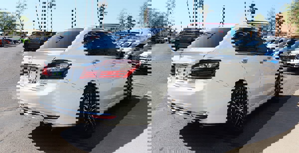 Used 2017 Honda Accord Sport Special Edition image 13