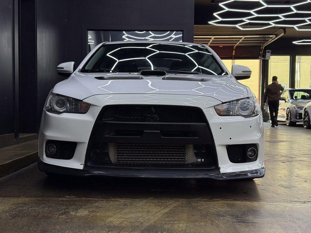 Used 2012 Mitsubishi Lancer Evolution GSR image 2