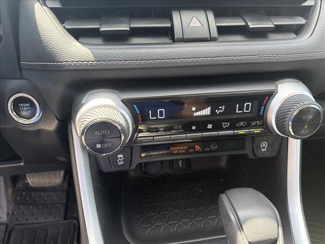 Used 2021 Toyota RAV4 XLE FWD image 14