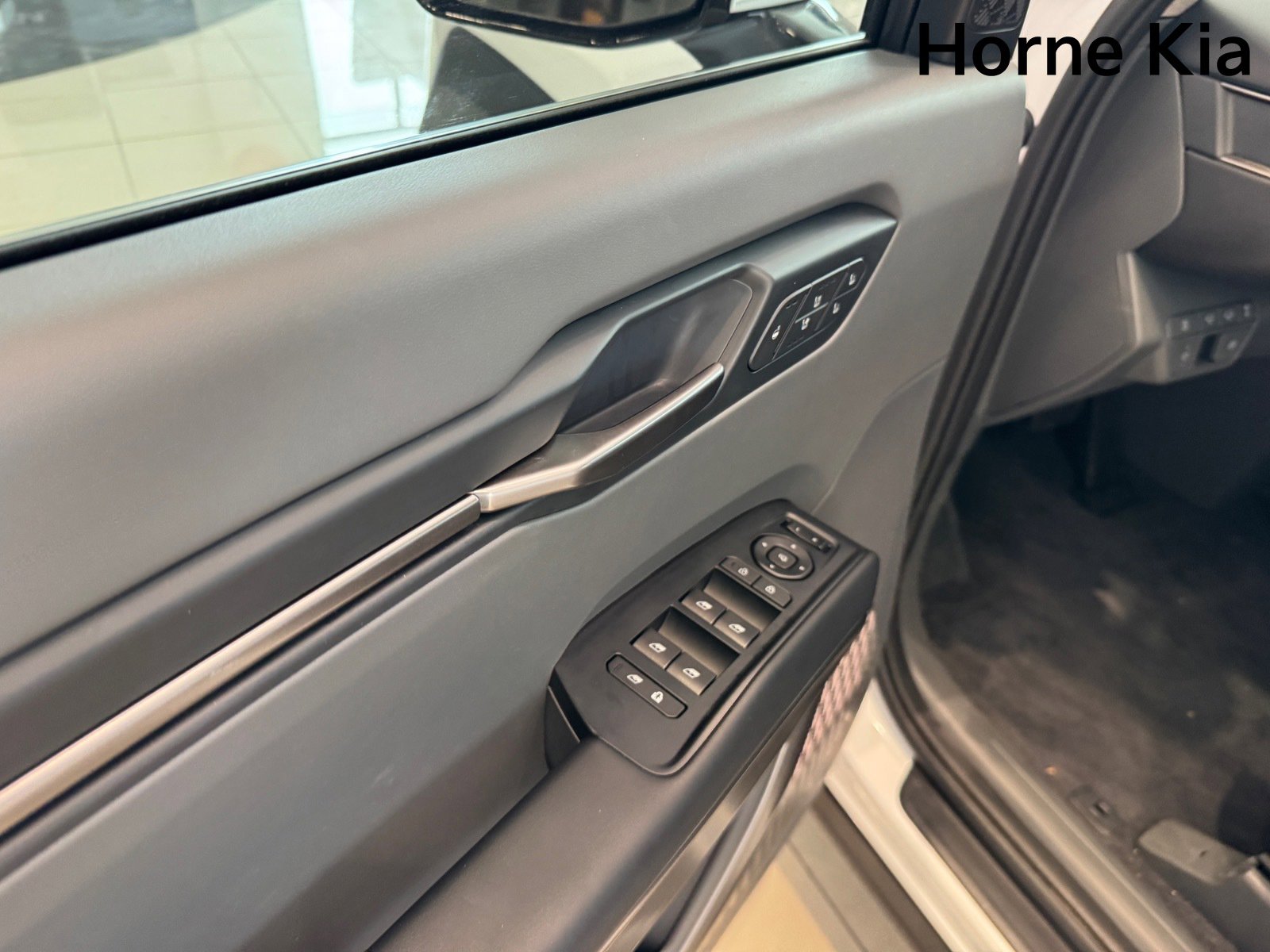New 2026 Kia EV9 Wind AWD/4WD image 10