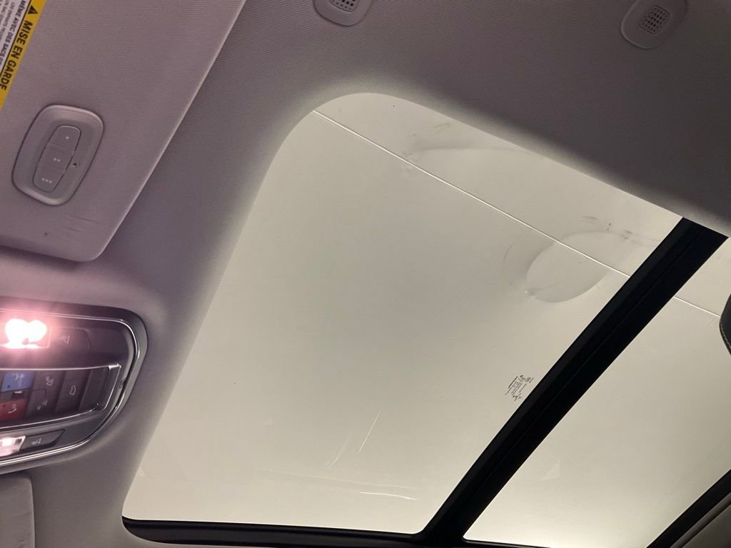 Used 2023 Jeep Grand Cherokee 4WD 4xe w/ Luxury Tech Group II image 25