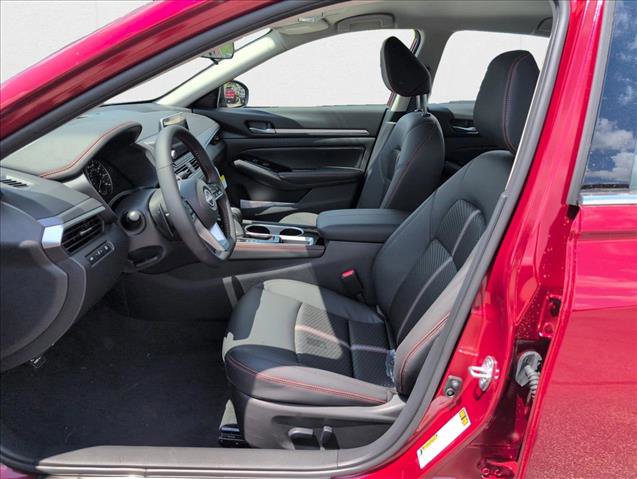 New 2025 Nissan Altima 2.5 SR image 15