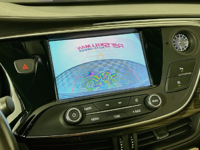 Used 2020 Buick Envision Essence FWD image 19