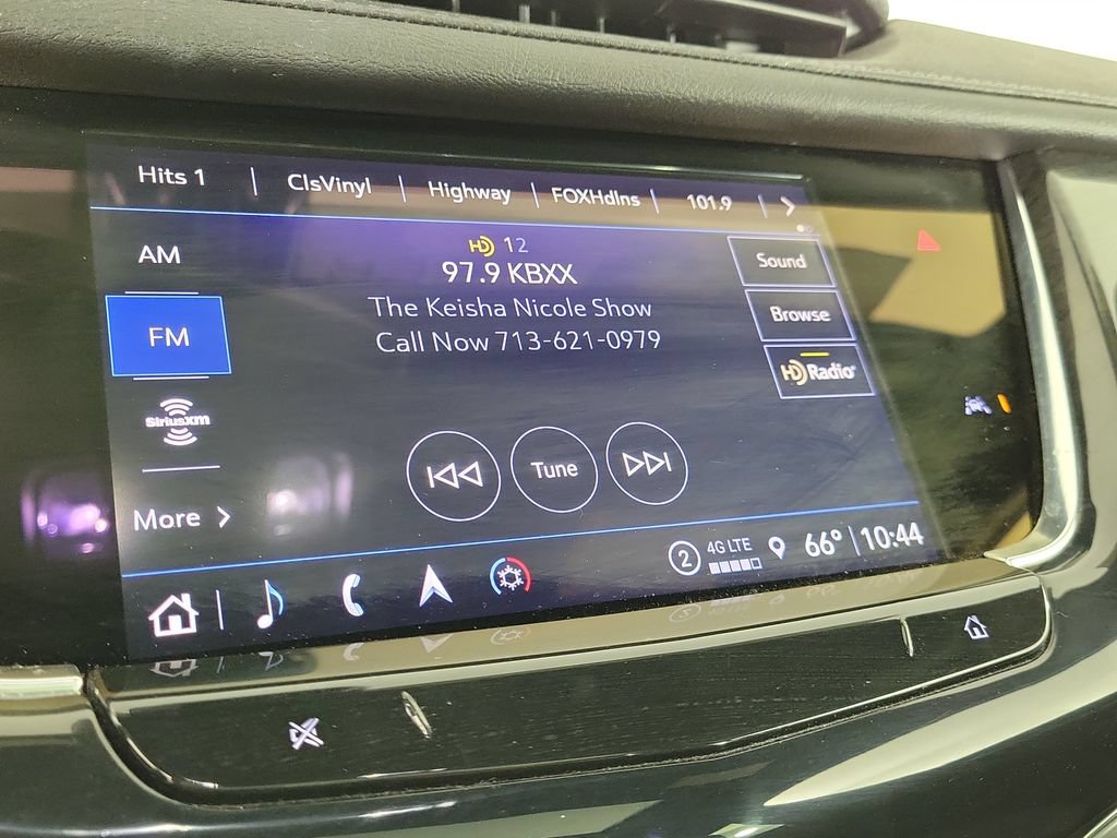 Used 2024 Cadillac XT6 Premium Luxury w/ LPO, Floor Liner Package AWD/4WD image 29