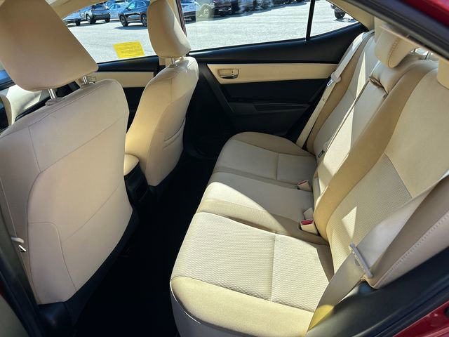 Used 2018 Toyota Corolla LE FWD image 15