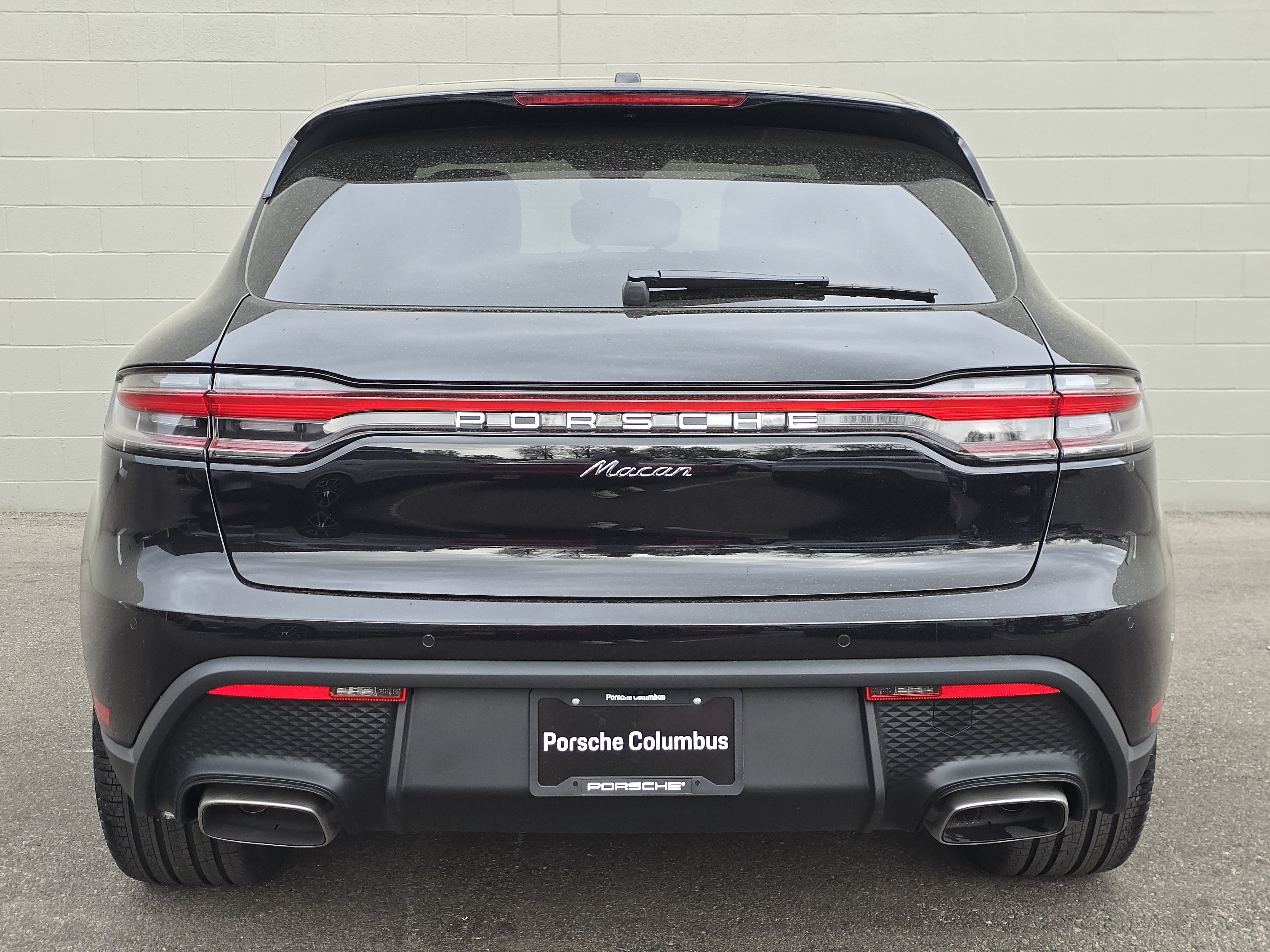 New 2026 Porsche Macan AWD/4WD image 8