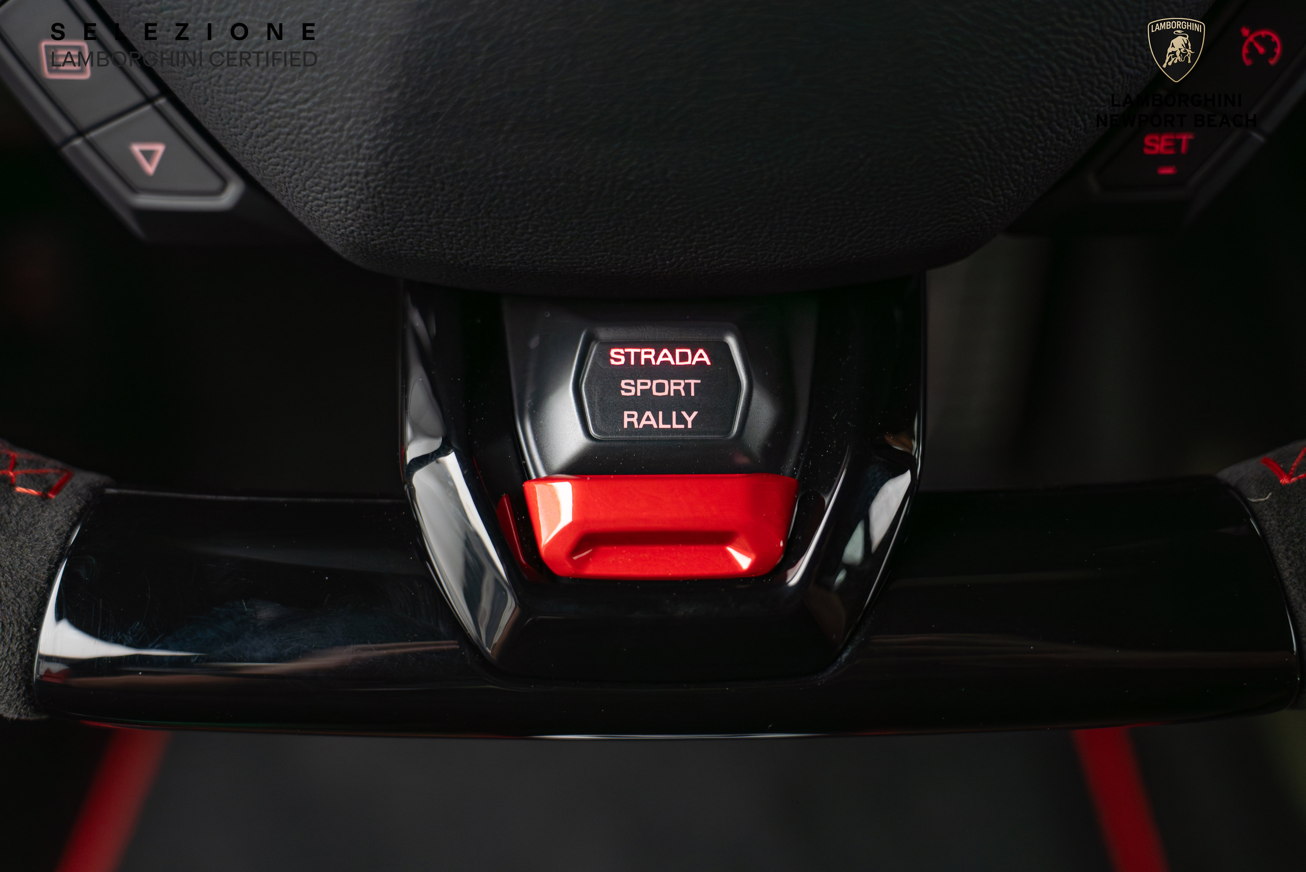 Used 2024 Lamborghini Huracan Sterrato image 31