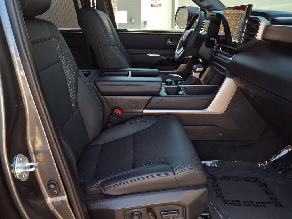 Certified 2025 Toyota Tundra Limited AWD/4WD image 37