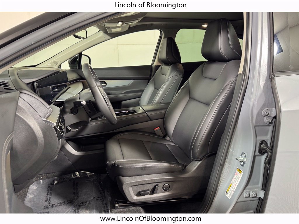 Used 2025 Nissan Murano SL w/ Cargo Package AWD/4WD image 16