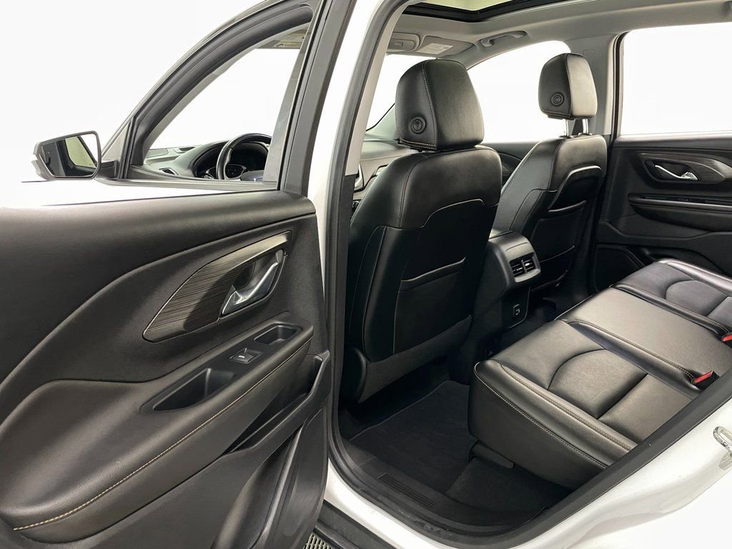 Certified 2021 GMC Terrain SLT w/ Infotainment Package II image 43