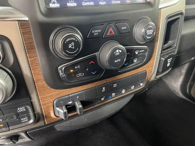 Used 2017 RAM 1500 Laramie w/ Convenience Group AWD/4WD image 10