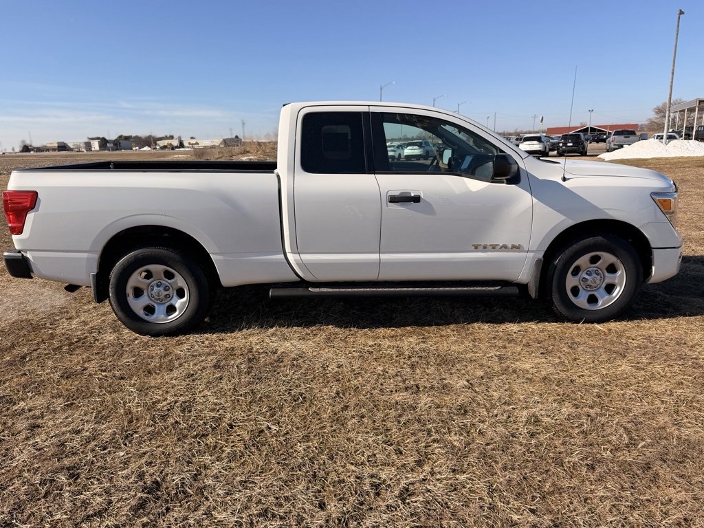 Used 2021 Nissan Titan S w/ S Utility Package image 4