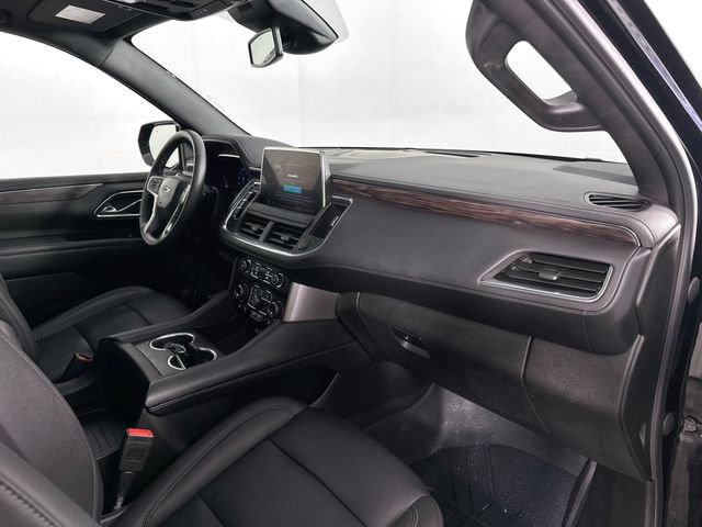 Used 2023 Chevrolet Tahoe Z71 w/ Luxury Package AWD/4WD image 31