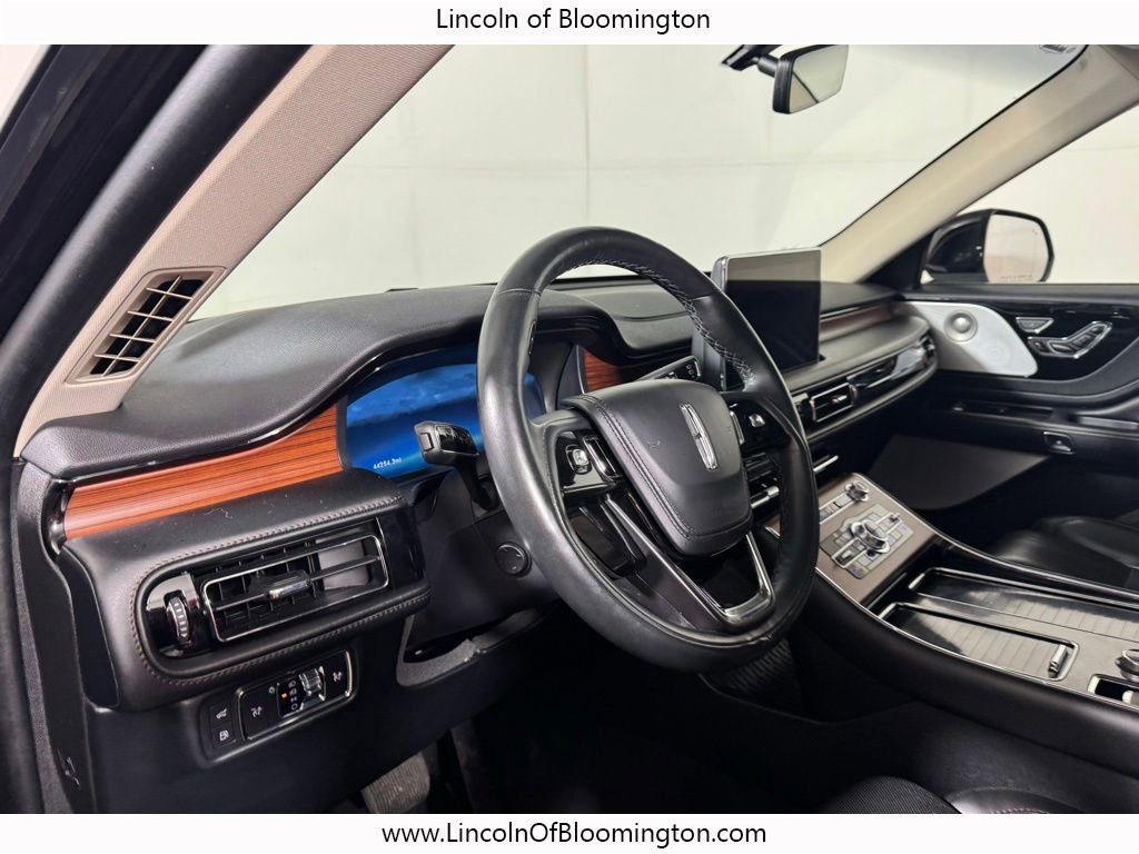 Used 2023 Lincoln Aviator Grand Touring w/ Equipment Group 301A AWD/4WD image 39