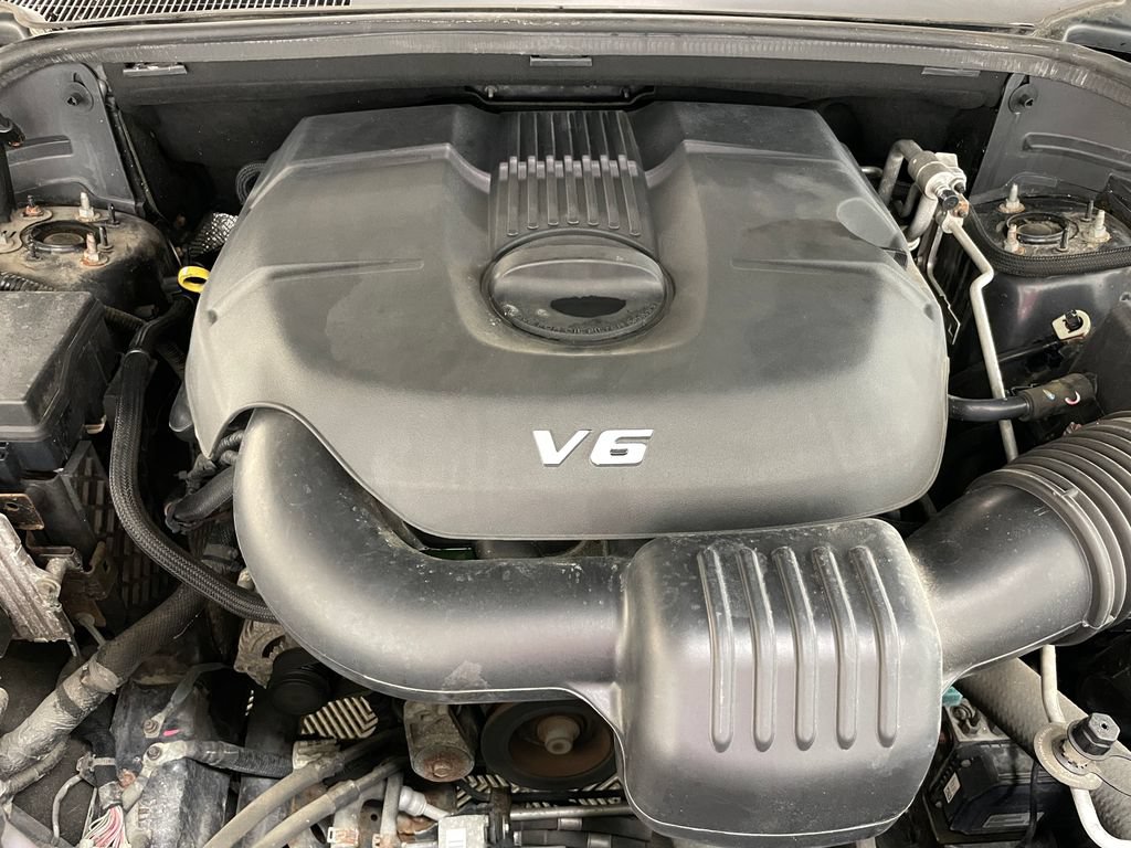 Used 2014 Jeep Grand Cherokee Altitude AWD/4WD image 45