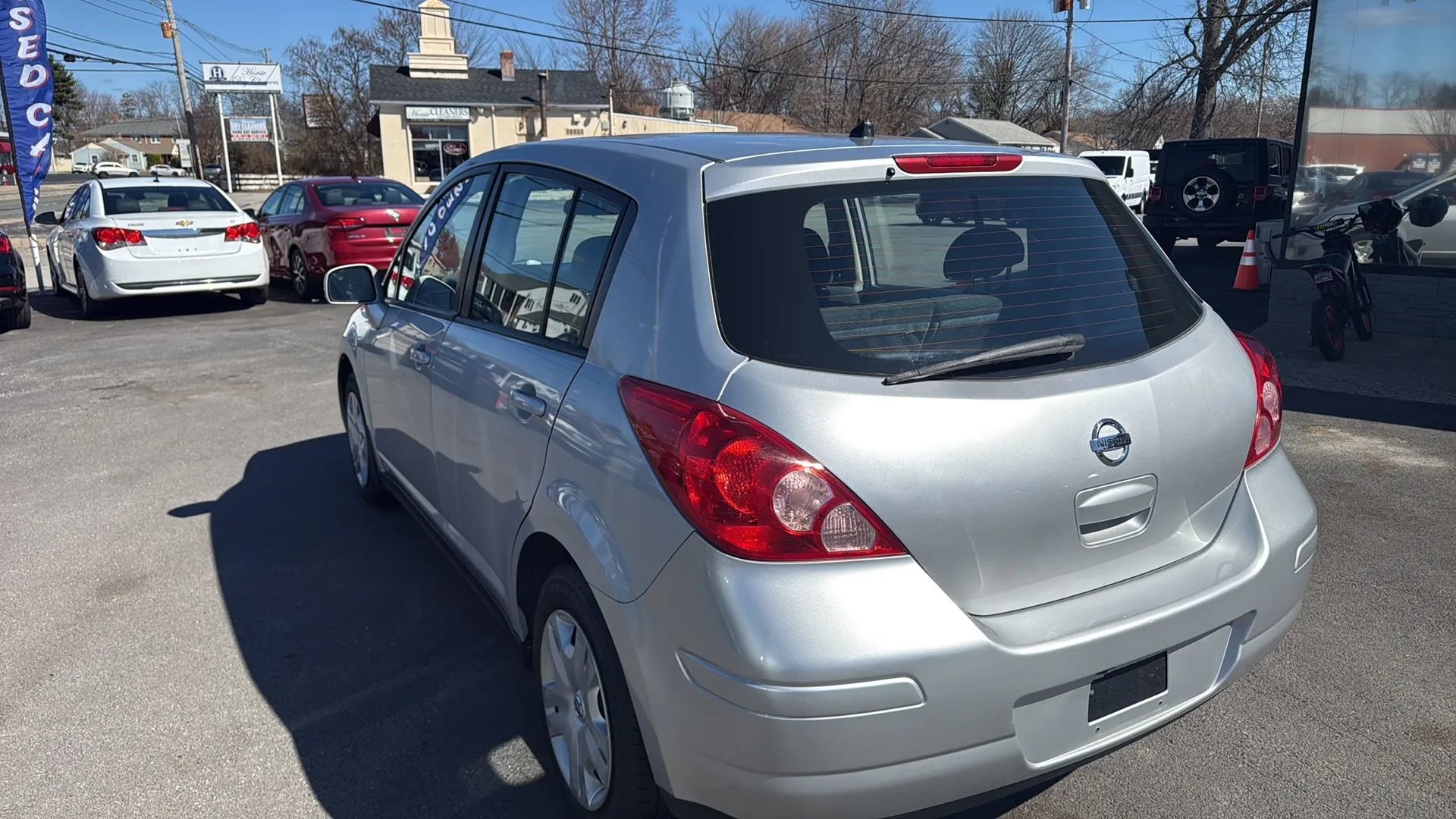 Used 2010 Nissan Versa 1.8 S w/ PWR Plus Pkg image 7