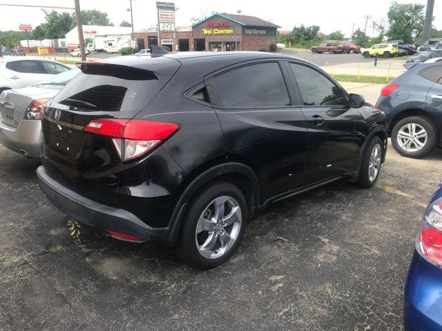 Used 2019 Honda HR-V LX image 4