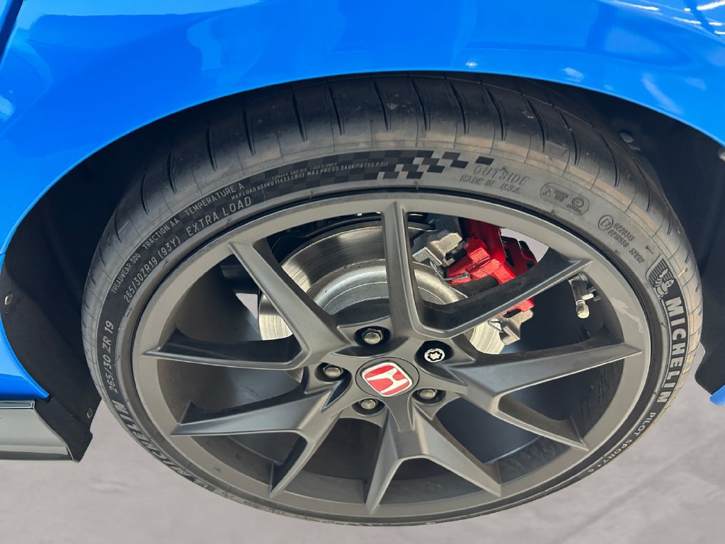 Certified 2025 Honda Civic Type R image 14