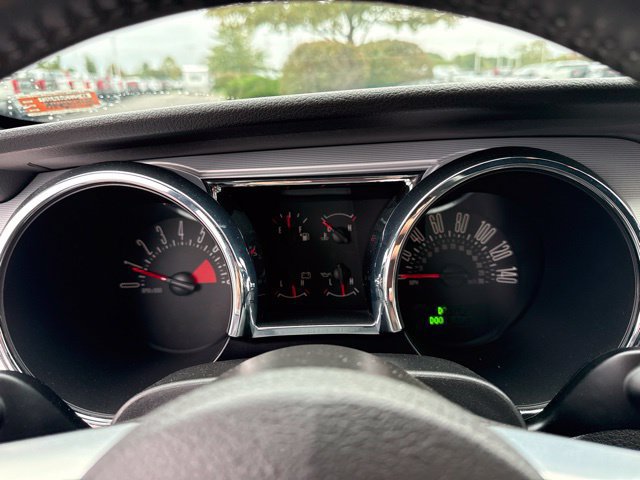 Used 2009 Ford Mustang GT Premium RWD image 16