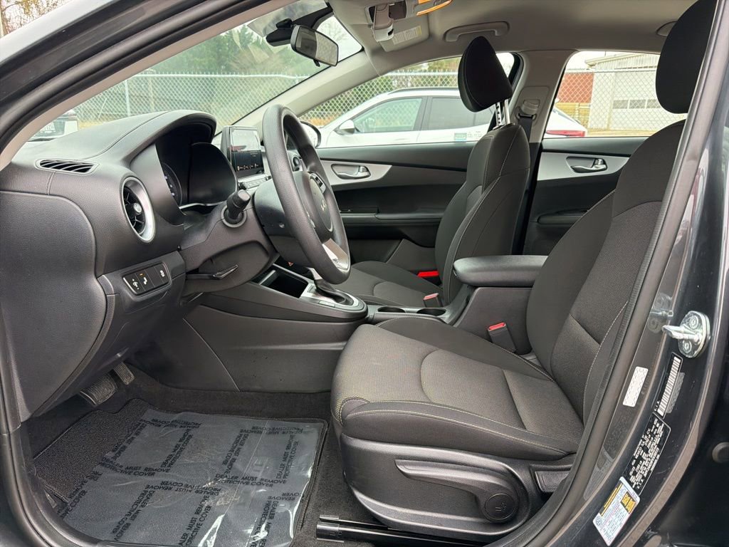 Used 2023 Kia Forte LXS w/ LXS Technology Package image 15