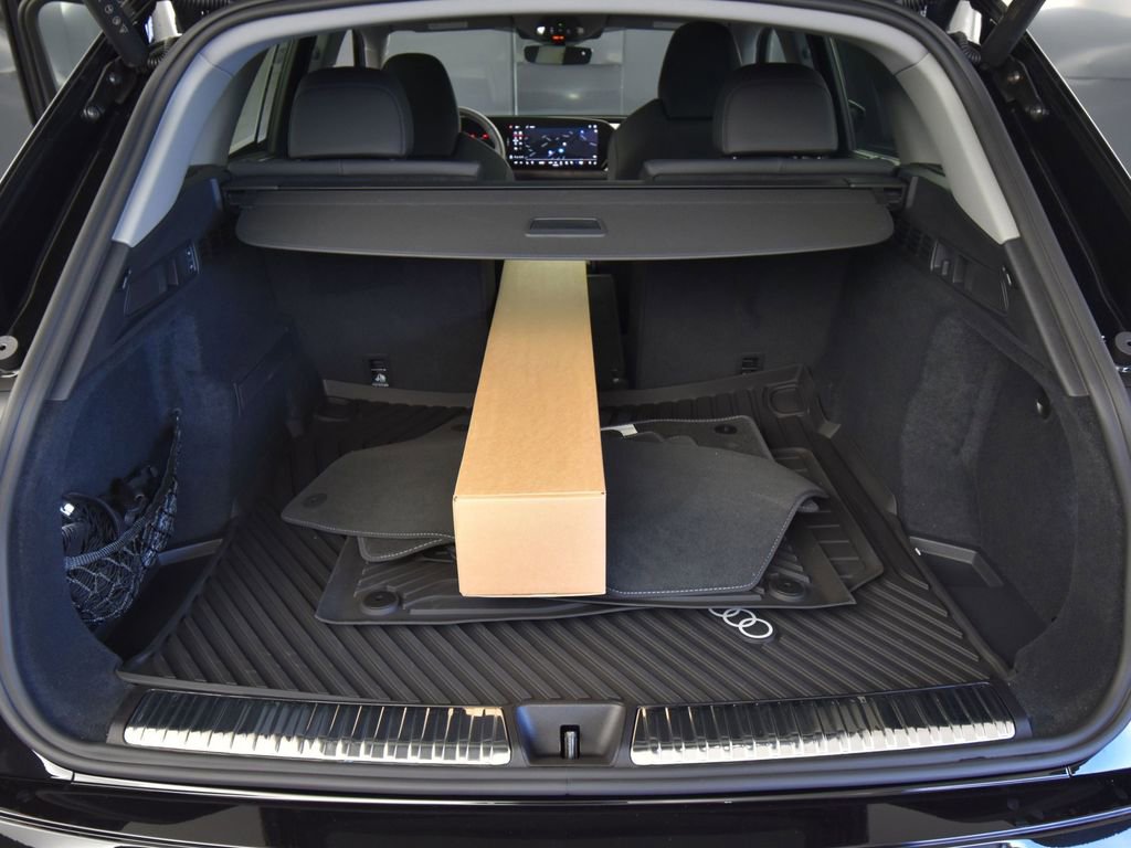 New 2025 Audi Q5 Prestige image 22