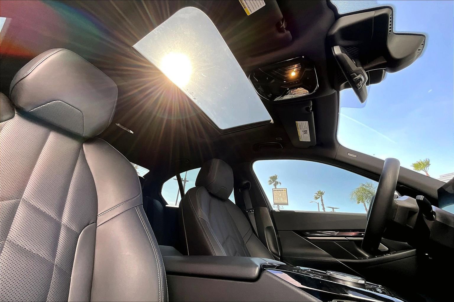 Used 2024 BMW i5 eDrive40i w/ M Sport Package image 21