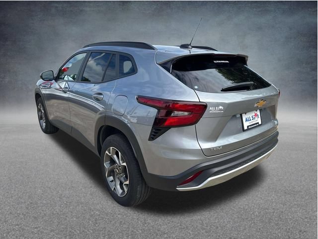Used 2025 Chevrolet Trax LT w/ LT Convenience Package FWD image 7