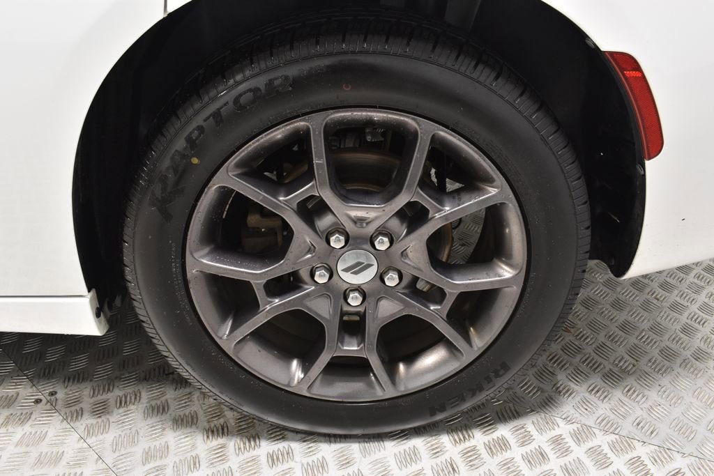 Used 2018 Dodge Charger GT w/ Blacktop Package image 35