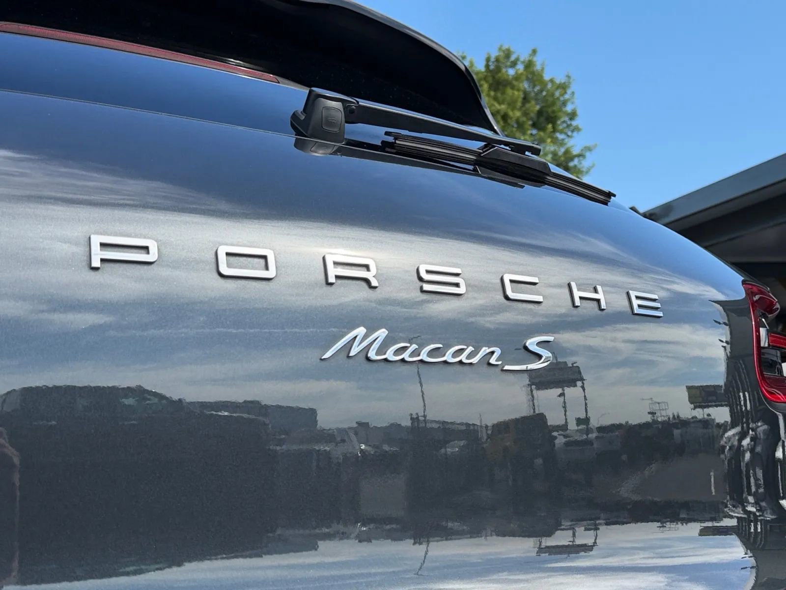 Used 2018 Porsche Macan S AWD/4WD image 19
