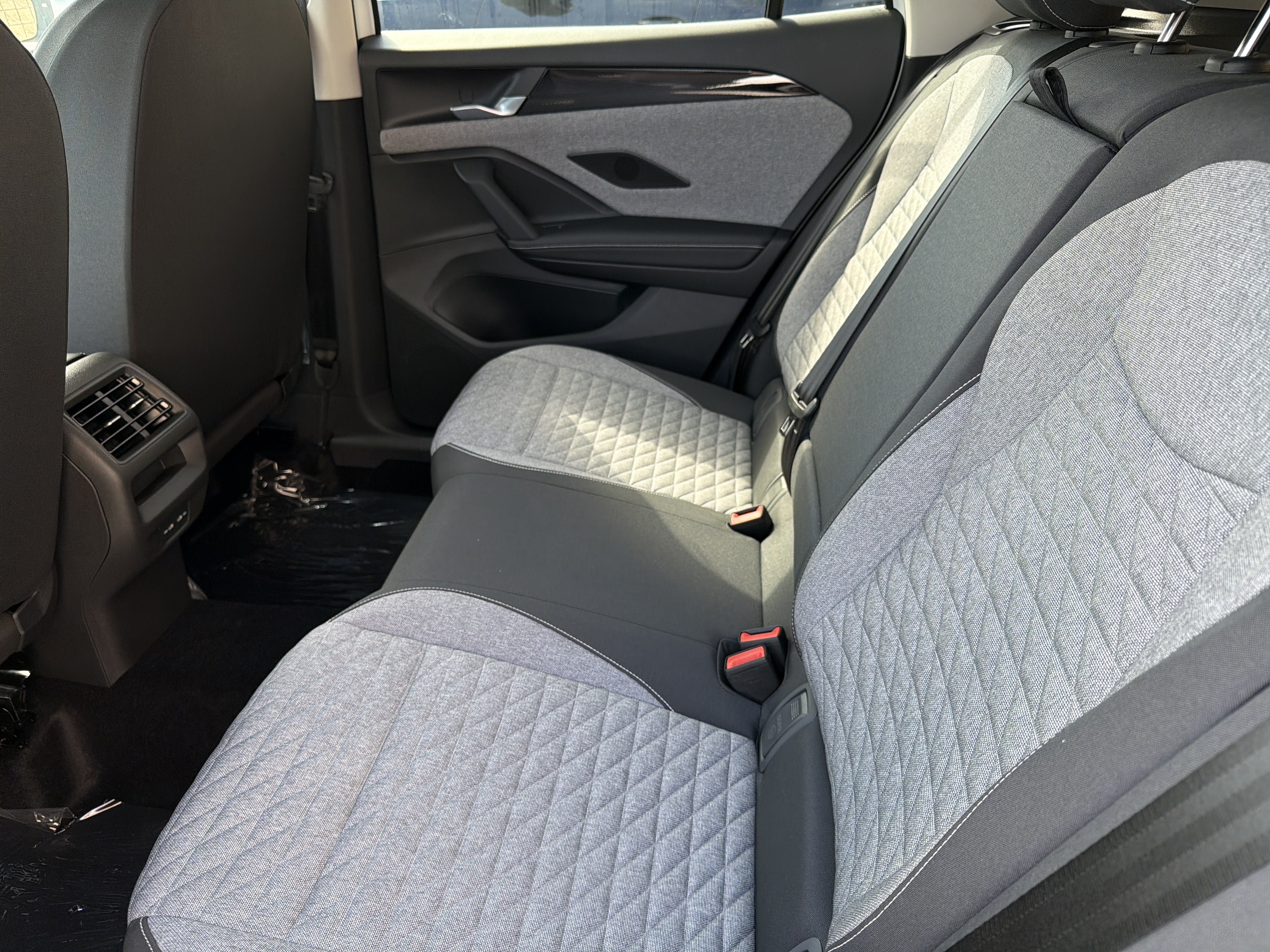 New 2026 Volkswagen Tiguan S AWD/4WD image 18