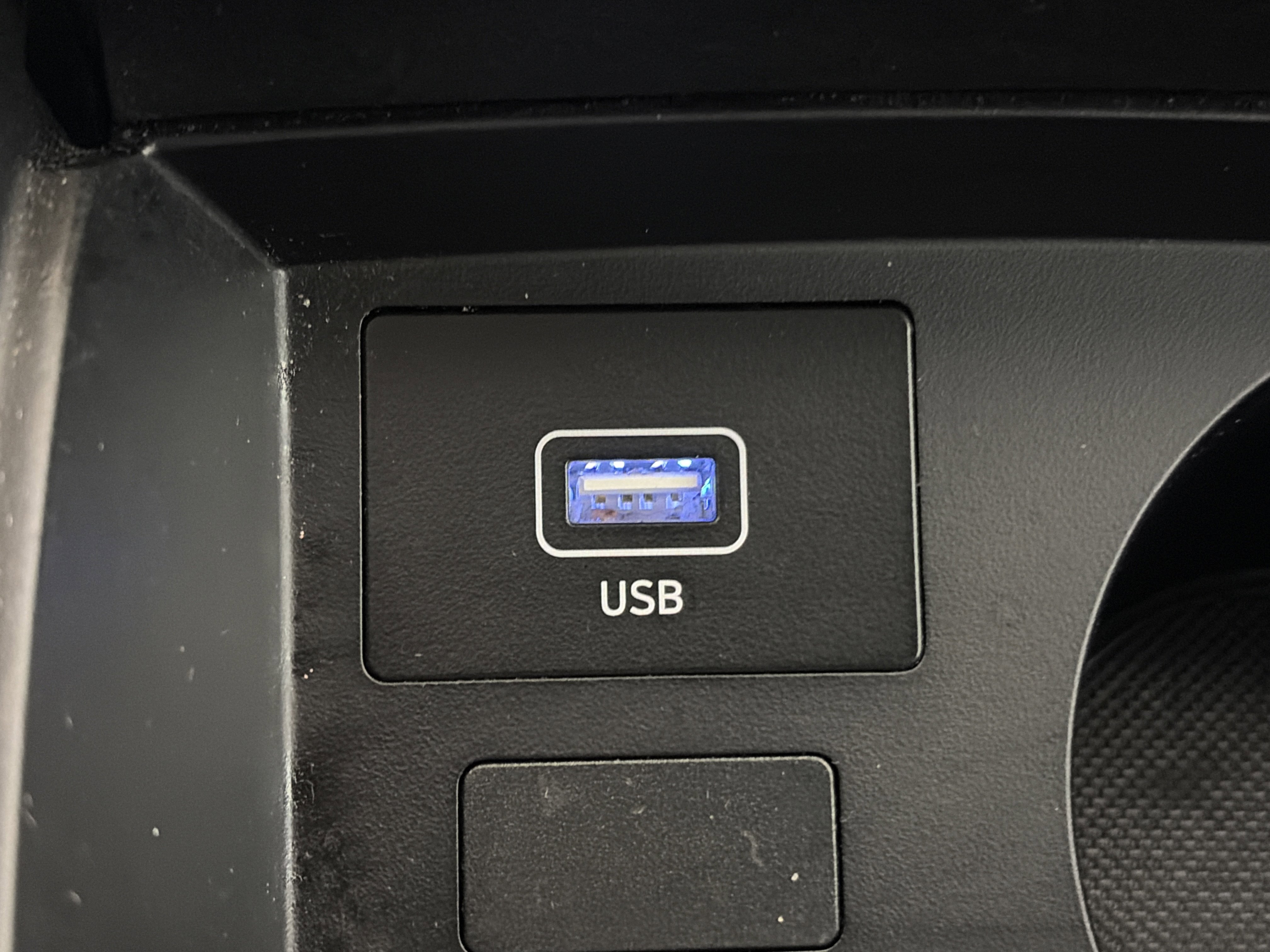 Certified 2023 Hyundai Santa Fe SE image 23