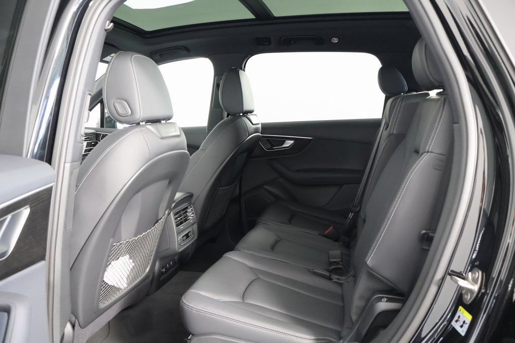 New 2026 Audi Q7 2.0T Premium AWD/4WD image 6