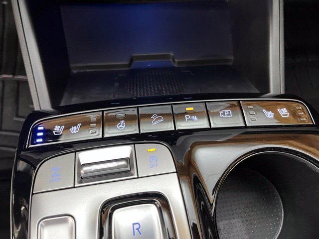 Certified 2023 Hyundai Tucson Limited AWD/4WD image 29
