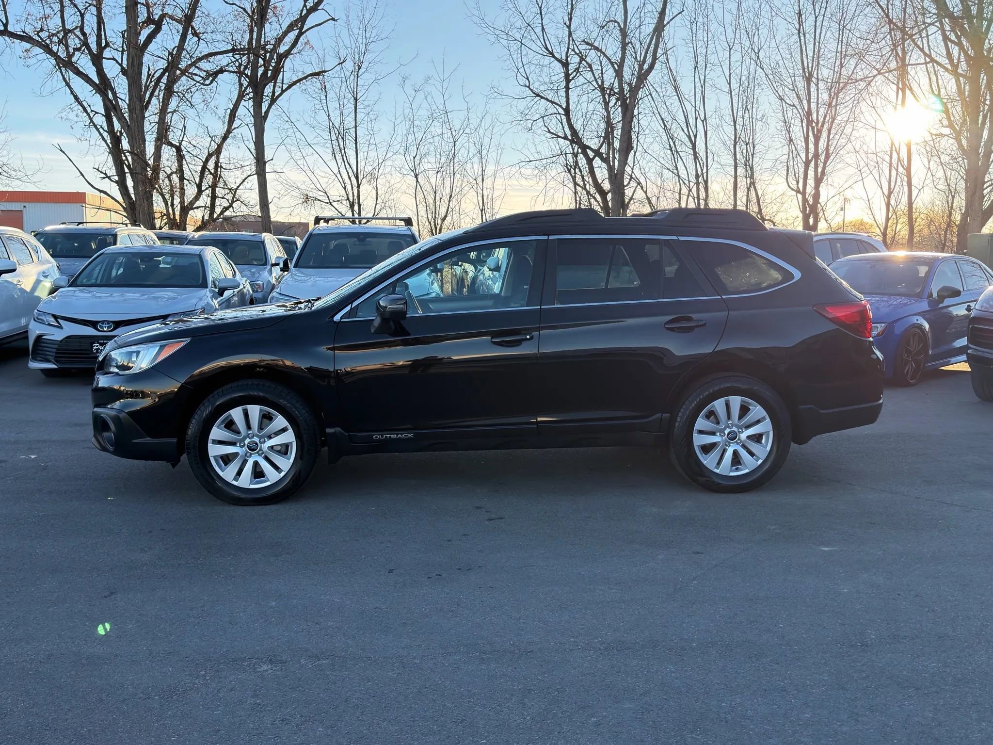 Used 2016 Subaru Outback 2.5i Premium image 4