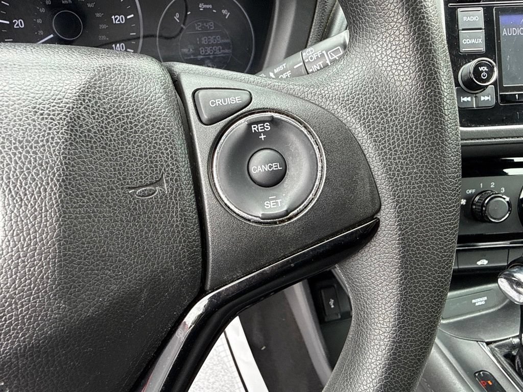 Used 2017 Honda HR-V LX image 27