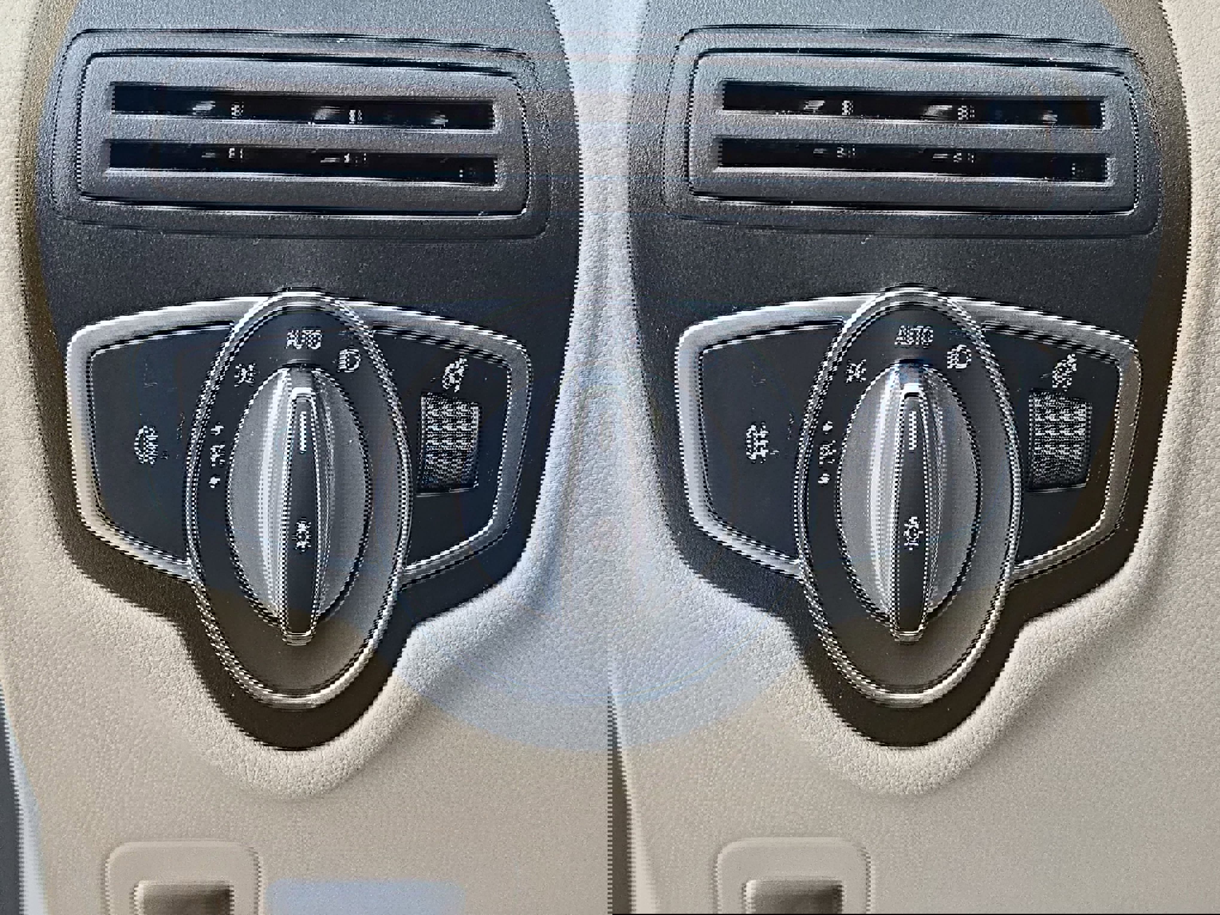 Certified 2021 Mercedes-Benz GLC 300 4MATIC w/ Premium Package image 26