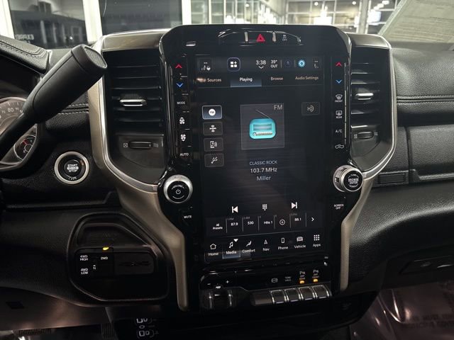 Used 2024 RAM 2500 Laramie image 20