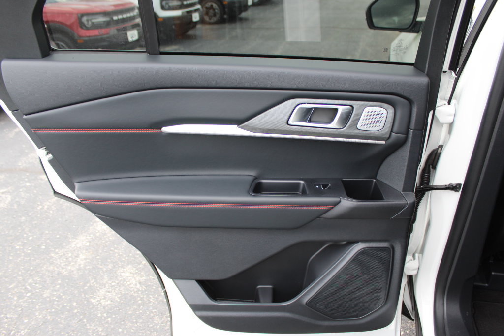 New 2026 Ford Explorer ST w/ Sun And Sound Package AWD/4WD image 18