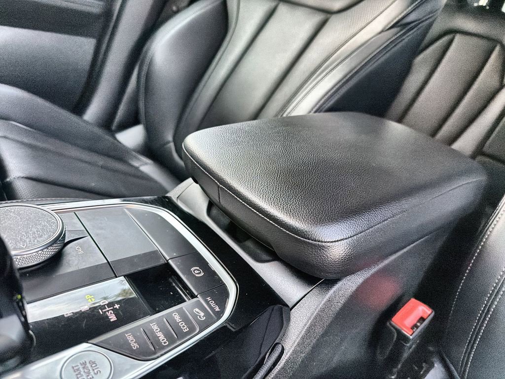 Used 2024 BMW X3 xDrive30i w/ Premium Essential Package image 23