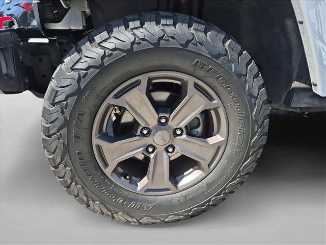 Used 2018 Jeep Wrangler Unlimited Rubicon AWD/4WD image 21
