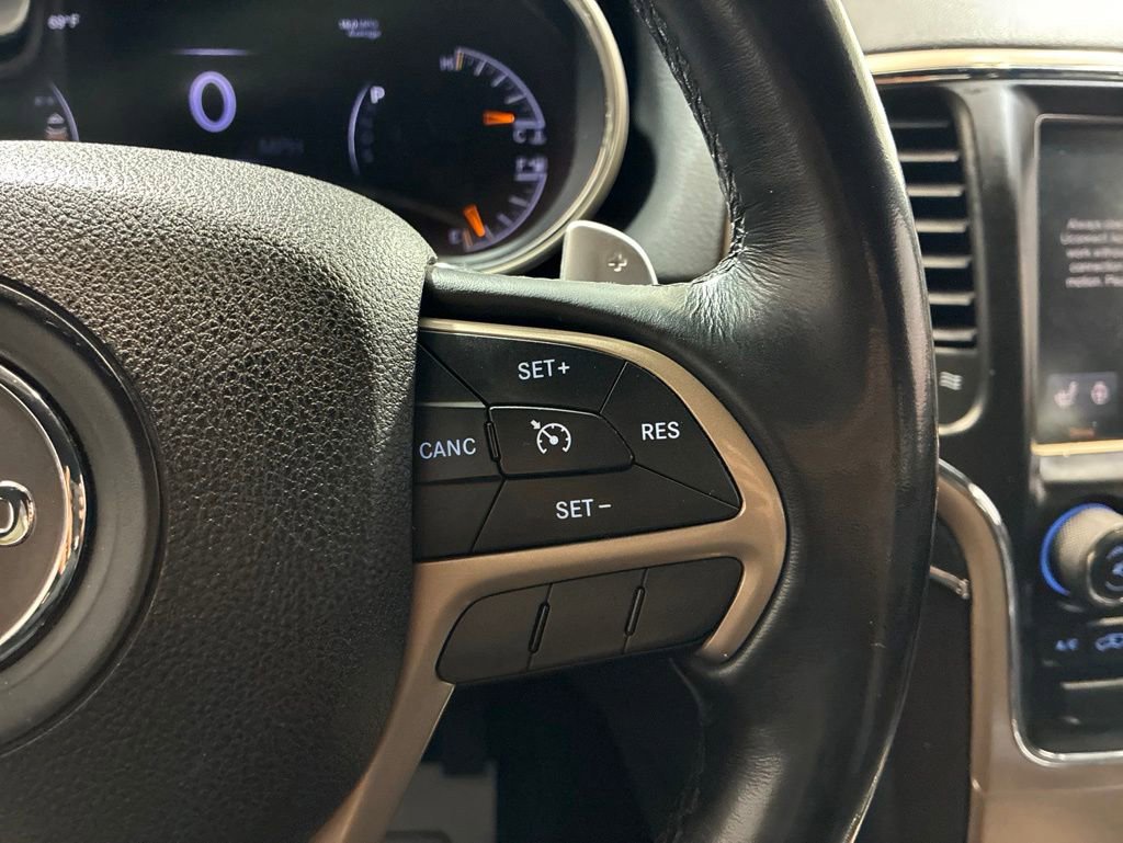Used 2015 Jeep Grand Cherokee Limited AWD/4WD image 30