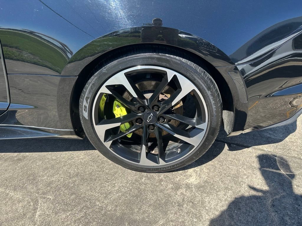 Used 2023 Chevrolet Camaro SS image 31