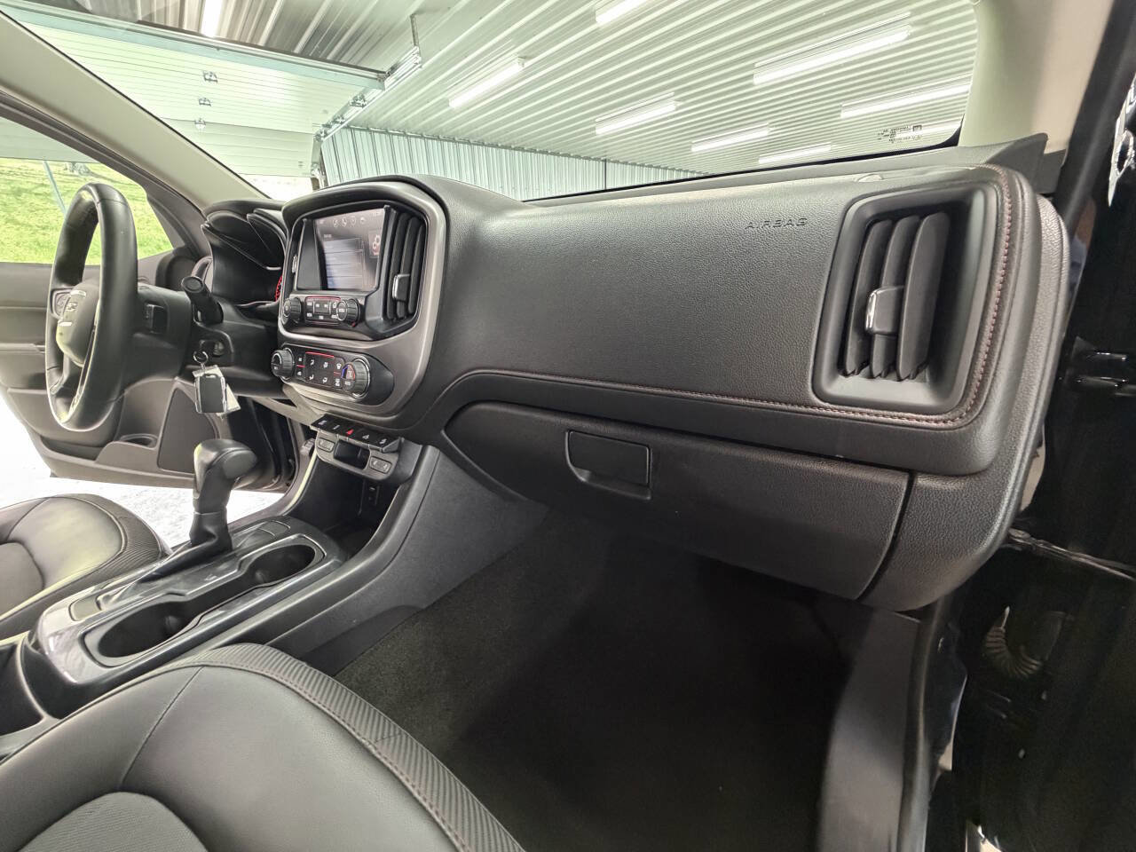 Used 2016 GMC Canyon SLE w/ All Terrain Adventure Package image 36