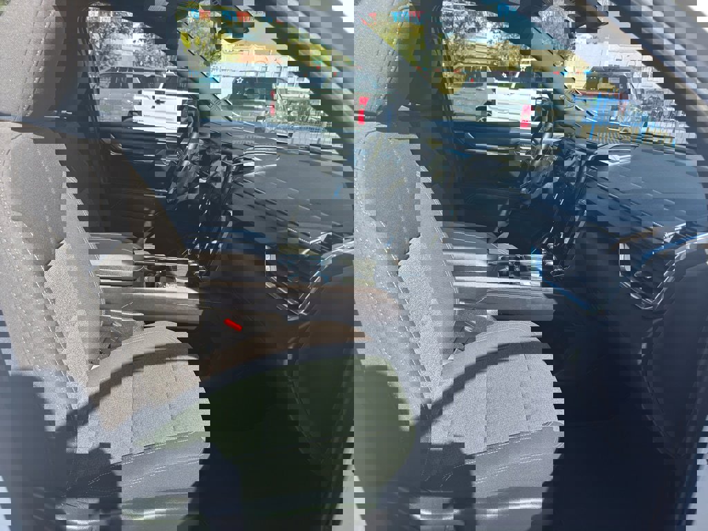 Used 2025 GMC Acadia Elevation image 14