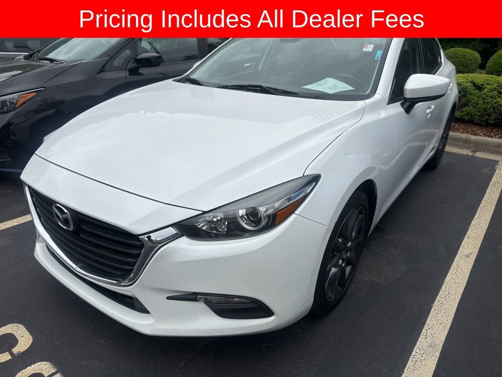 Used 2018 MAZDA MAZDA3 Touring FWD image 3