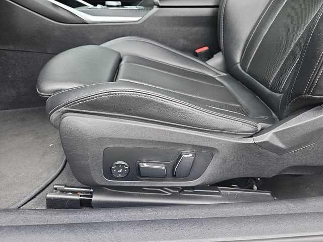 Used 2025 BMW 430i Convertible w/ Premium Package RWD image 15
