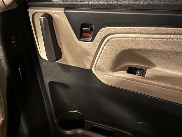 Certified 2022 Honda Odyssey Touring image 21