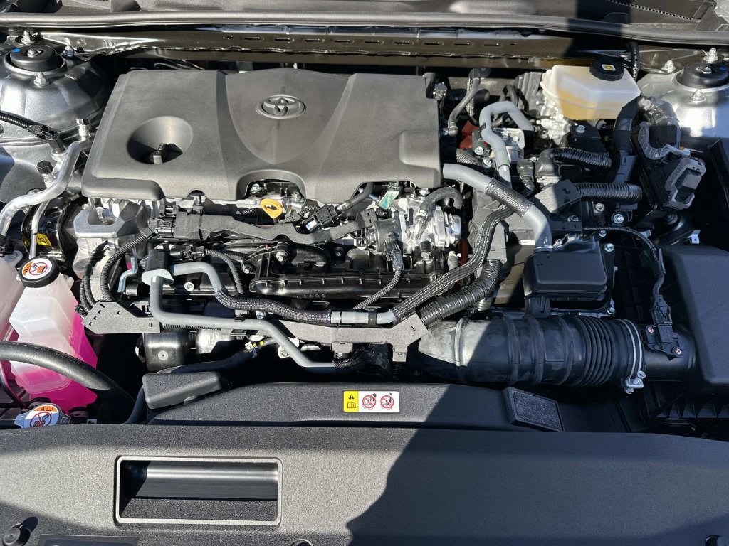 New 2026 Toyota Camry SE FWD image 10